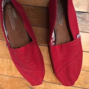 Red Toms look brand new
